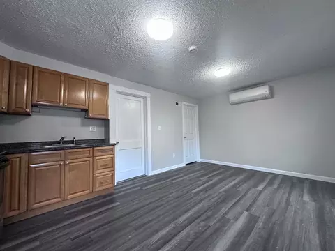 15 Dairy Rd, Lancaster, MA 01523