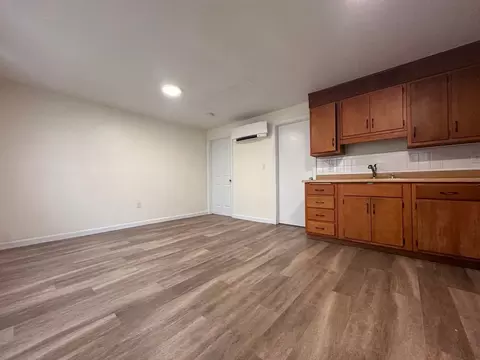 15 Dairy Rd, Lancaster, MA 01523