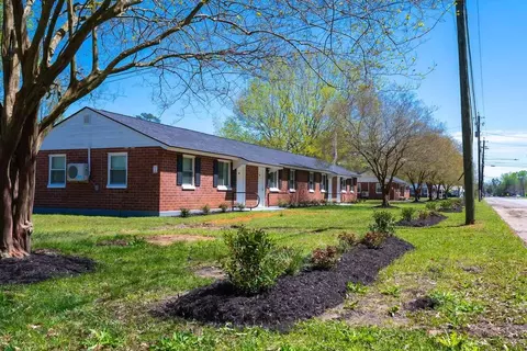 325 Boulevard Rd, Sumter, SC 29153