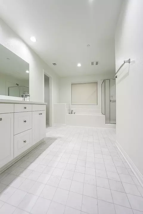 7549 Grazing Ln, Riverside, CA 92507