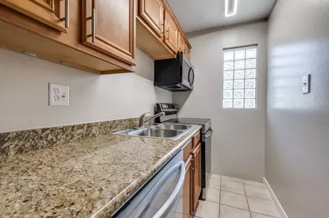 4915 Reiger Ave, Dallas, TX 75214