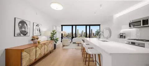 141 E 33rd St, New York, NY 10016
