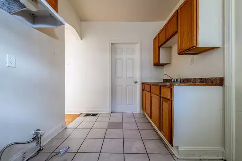 8001 S Carpenter St, Chicago, IL 60620 photo 13