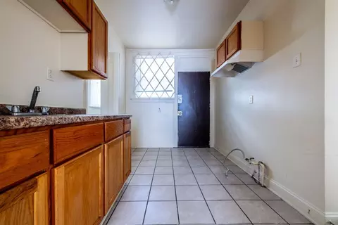 8001 S Carpenter St, Chicago, IL 60620 photo 12