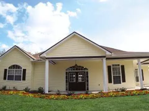 7 Homestretch Ln, Crawfordville, FL 32327