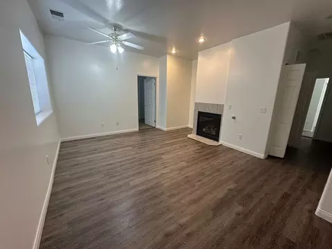 646 Blue Mountain Way, Oildale, CA 93308