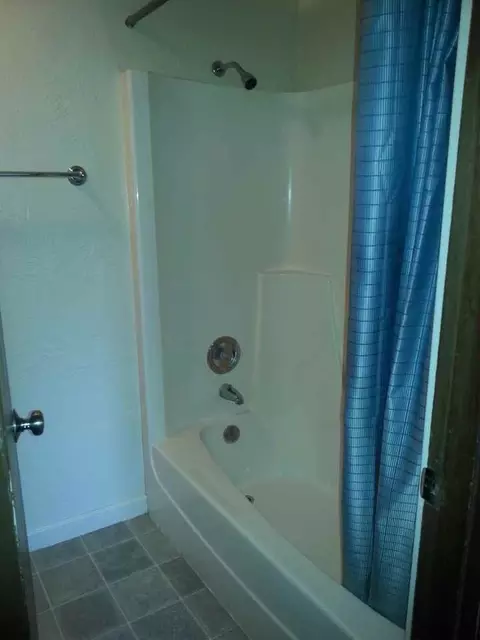 1360 Alder St, Eugene, OR 97401 photo 19