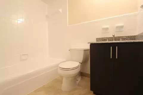 6100 Arthur St, Hollywood, FL 33024 photo 10