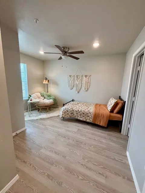 1515 S Macarthur Blvd, Oklahoma City, OK 73128