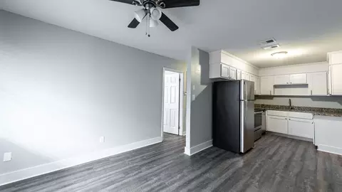 3807 Newhaven Dr, Hattiesburg, MS 39401