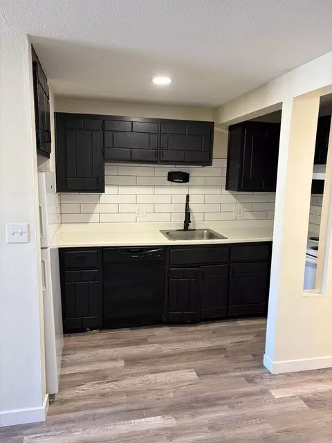 9700 W 51st Pl, Arvada, CO 80002