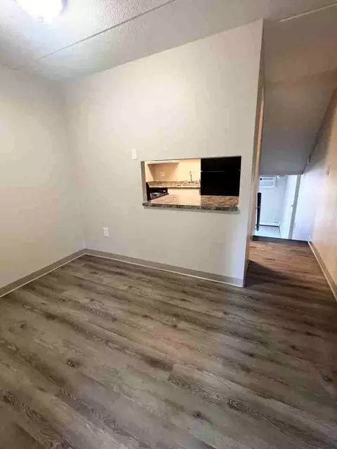 11 Bartley St, Wakefield, MA 01880