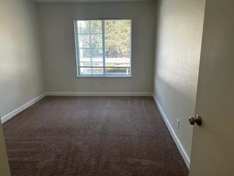 1956 Lazzini Ave, Santa Rosa, CA 95407 photo 7