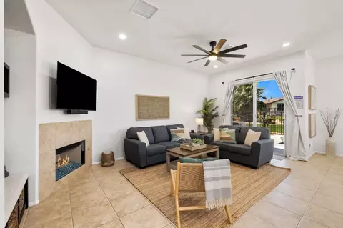 Wayne St, Indio, CA 92201 photo 4