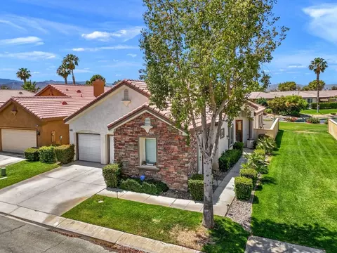 Wayne St, Indio, CA 92201 photo 12