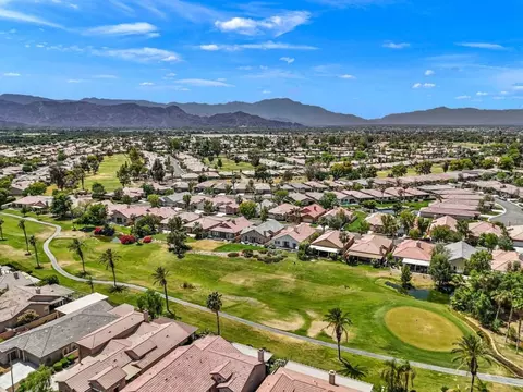 Wayne St, Indio, CA 92201 photo 11