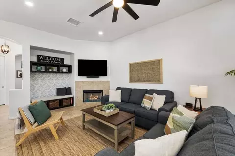 Wayne St, Indio, CA 92201 photo 28