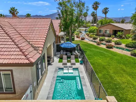 Wayne St, Indio, CA 92201 photo 2