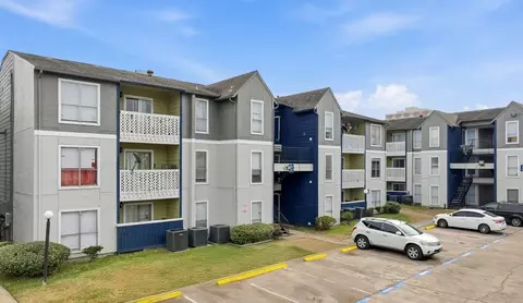 7500 Bellerive Dr, Houston, TX 77036 photo 23
