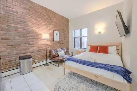 Saint Botolph St, Boston, MA 02116