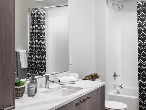 701 5th Ave N, Seattle, WA 98109 photo 14