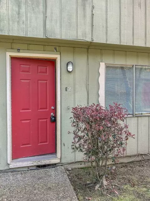 9800 SW North Dakota St, Tigard, OR 97223