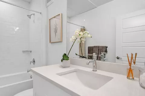 2899 W 52nd Ave, Denver, CO 80221