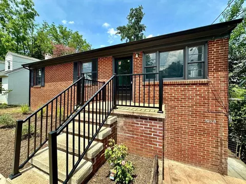 203 Palatine Ave, Charlottesville, VA 22902