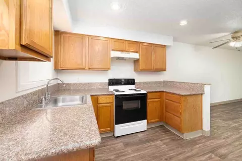 1205 E Powell Blvd, Gresham, OR 97030 photo 36
