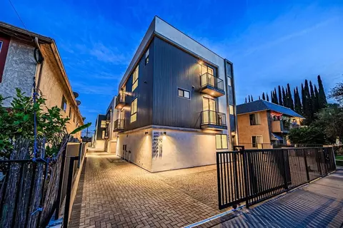 6092 La Prada St, Los Angeles, CA 90042