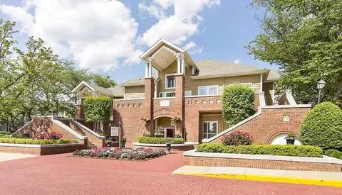 9806 Mahogany Dr, Gaithersburg, MD 20878 photo 48