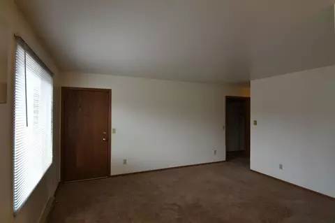 1110 Hillside Dr, Jefferson, WI 53549