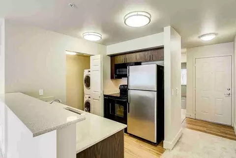 13700 NE 10th Pl, Bellevue, WA 98005 photo 13