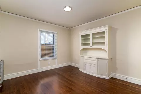 916 Pacific Ave, San Francisco, CA 94133