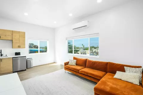 2110 Drescher St, San Diego, CA 92111