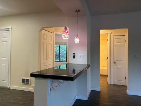 2018 S 104th St, Burien, WA 98168
