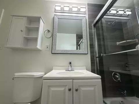 9328 Palm St, Bellflower, CA 90706 photo 16