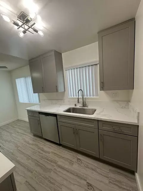 9328 Palm St, Bellflower, CA 90706 photo 15