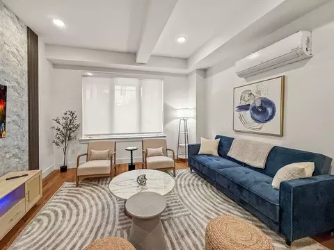 236 W Thompson St, Philadelphia, PA 19122