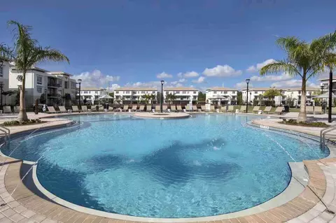 20080 W Dixie Hwy, Miami, FL 33180 photo 17