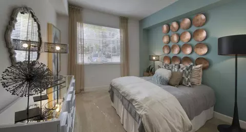20080 W Dixie Hwy, Miami, FL 33180 photo 3