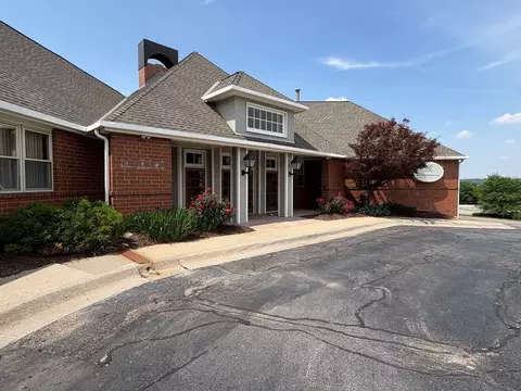 7010 Hascall St, Omaha, NE 68106