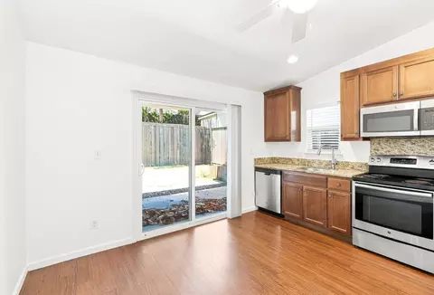 2320 Westcliffe Ln, Walnut Creek, CA 94597
