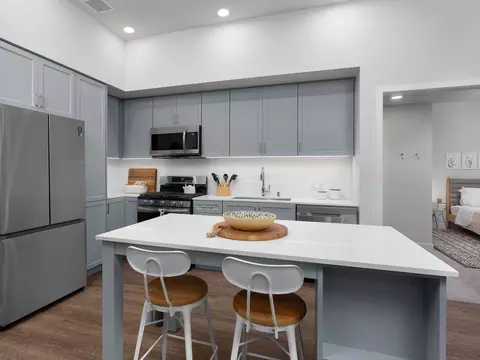 185 S State College Blvd, Brea, CA 92821 photo 3