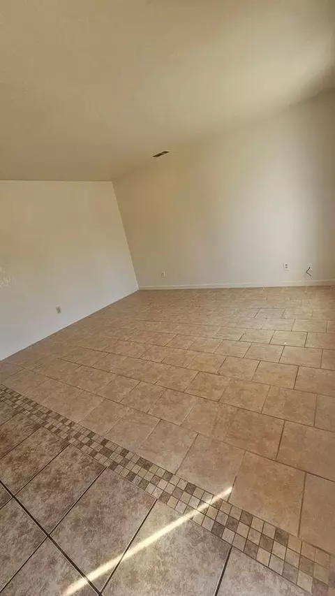7158 N Winton Way, Winton, CA 95388