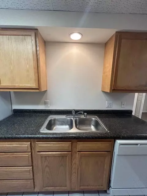 134 E Johnson St, Madison, WI 53703
