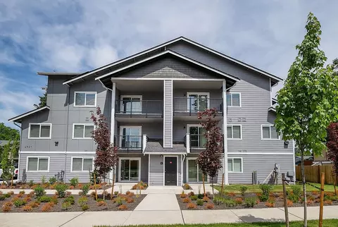 4921 100th St NE, Marysville, WA 98270