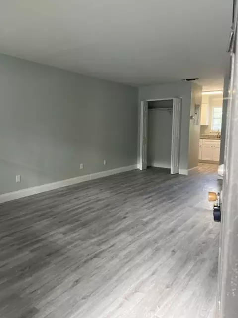 125 S Salisbury Ave, Deland, FL 32720