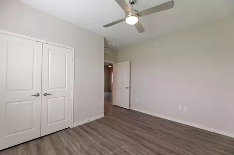 12040 Manchaca Rd, Austin, TX 78748 photo 6