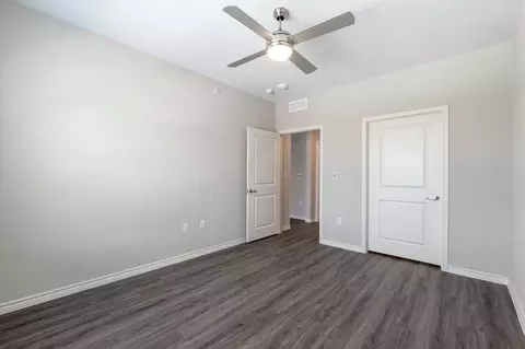 12040 Manchaca Rd, Austin, TX 78748 photo 7